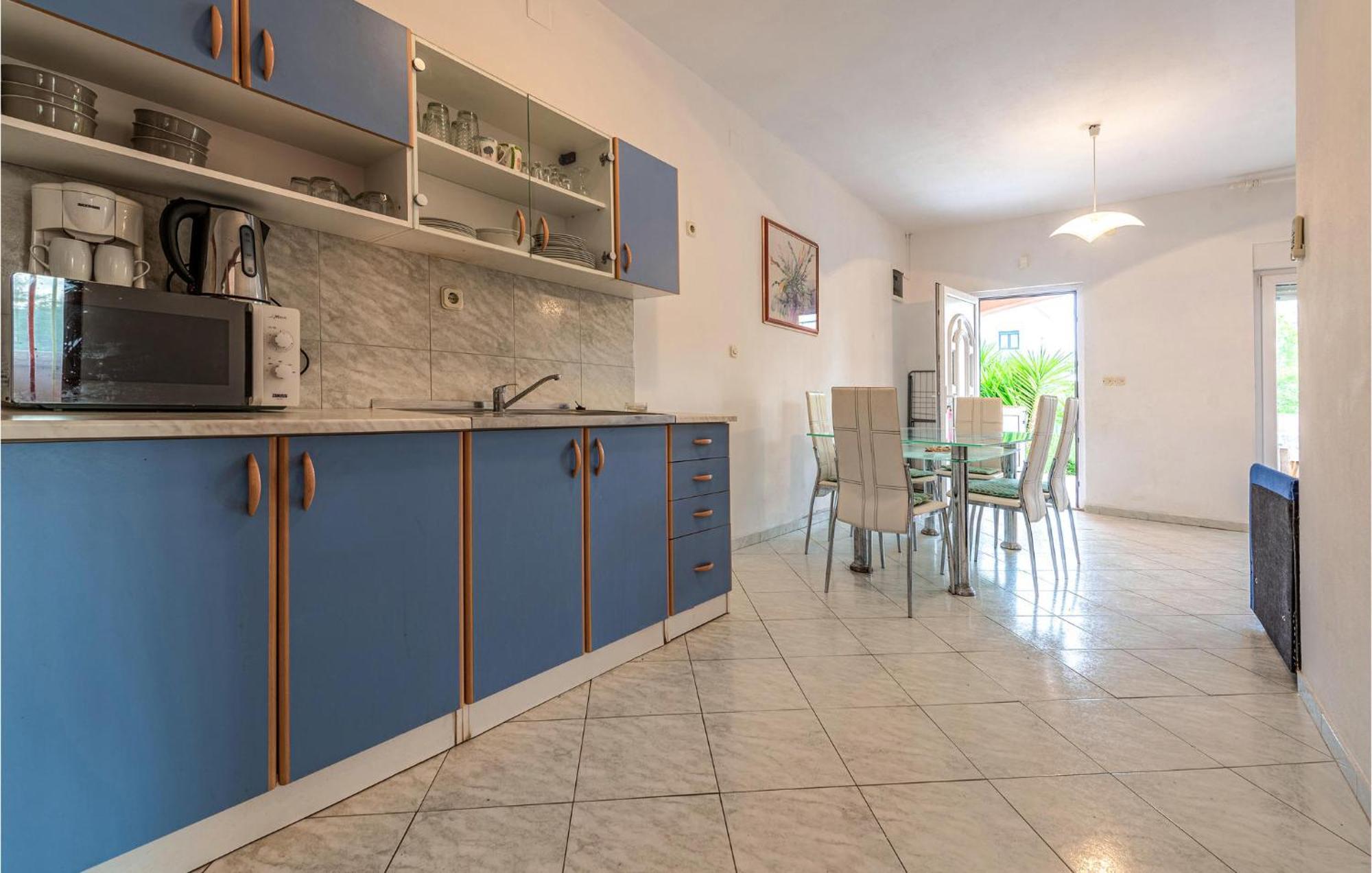 Lovely Apartment In Vir With Kitchen エクステリア 写真